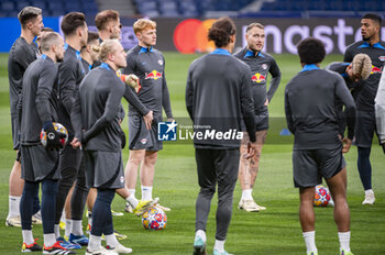 2024-03-05 - RB Leipzig players with Christopher Lenz (R) seen during the training session the day before the second leg of the round of 16 football match of Champions League against Real Madrid at Santiago Bernabeu stadium in Madrid. - REAL MADRID VS RB LEIPZIG: RB LEIPZIG TRAINING AND PRESS CONFERENCE - UEFA CHAMPIONS LEAGUE - SOCCER