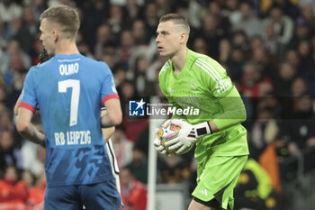 2024-03-06 - Goalkeeper of Real Madrid Andriy Lunin during the UEFA Champions League, Round of 16, 2nd leg football match between Real Madrid and RB Leipzig on March 6, 2024 at Santiago Bernabeu stadium in Madrid, Spain - FOOTBALL - CHAMPIONS LEAGUE - REAL MADRID V RB LEIPZIG - UEFA CHAMPIONS LEAGUE - SOCCER