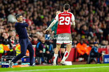 2024-03-13 - Kai Havertz (29) of Arsenal pushes Sergio Conceicao Manager of FC Porto during the UEFA Champions League, Round of 16, 2nd leg football match between Arsenal and FC Porto on 12 March 2024 at the Emirates Stadium in London, England - FOOTBALL - CHAMPIONS LEAGUE - ARSENAL V PORTO - UEFA CHAMPIONS LEAGUE - SOCCER