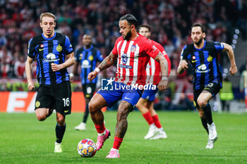 2024-03-13 - Memphis Depay of Atletico de Madrid during the UEFA Champions League, Round of 16, 2nd leg football match between Atletico de Madrid and FC Internazionale on March 13, 2024 at Civitas Metropolitano stadium in Madrid, Spain - FOOTBALL - CHAMPIONS LEAGUE - ATLETICO MADRID V INTERNAZIONALE - UEFA CHAMPIONS LEAGUE - SOCCER