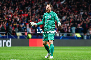 2024-03-13 - Jan Oblak of Atletico de Madrid celebrates a goal scored by Memphis Depay during the UEFA Champions League, Round of 16, 2nd leg football match between Atletico de Madrid and FC Internazionale on March 13, 2024 at Civitas Metropolitano stadium in Madrid, Spain - FOOTBALL - CHAMPIONS LEAGUE - ATLETICO MADRID V INTERNAZIONALE - UEFA CHAMPIONS LEAGUE - SOCCER