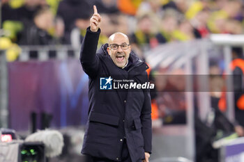 2024-03-13 - Coach Peter Bosz of PSV Eindhoven during the UEFA Champions League, Round of 16, 2nd leg football match between Borussia Dortmund and PSV Eindhoven on March 13, 2024 at Signal Iduna Park in Dortmund, Germany - FOOTBALL - CHAMPIONS LEAGUE - DORTMUND V PSV - UEFA CHAMPIONS LEAGUE - SOCCER