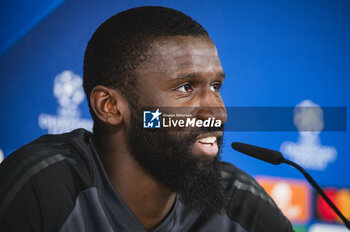 2024-04-08 - Antonio Rudiger of Real Madrid seen speaking during the press conference of Real Madrid the day before the quarter-final first leg football match of Champions League against Manchester City at Ciudad Real Madrid in Valdebebas, Madrid. - REAL MADRID VS MANCHESTER CITY: REAL MADRID TRAINING AND PRESS CONFERENCE - UEFA CHAMPIONS LEAGUE - SOCCER