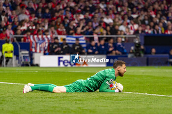 2024-04-10 - Jan Oblak of Atletico Madrid seen during the UEFA Champions League quarter-final first leg match between Atletico Madrid and Borussia Dortmund at Estadio Civitas Metropolitano on April 10, 2024 in Madrid, Spain. - ATLETICO MADRID VS BORUSSIA DORTMUND - UEFA CHAMPIONS LEAGUE - SOCCER