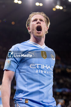 2024-04-17 - Manchester City midfielder Kevin De Bruyne (17) scores and celebrates 1-1 during the UEFA Champions League, Quarter-finals, 2nd leg football match between Manchester City and Real Madrid on April 17, 2024 at Etihad Stadium in Manchester, England - FOOTBALL - CHAMPIONS LEAGUE - MANCHESTER CITY V REAL MADRID - UEFA CHAMPIONS LEAGUE - SOCCER