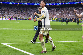08/05/2024 - MADRID, SPAIN - MAY 8: Jude Bellingham of Real Madrid seen celebrating the victory at the end of the UEFA Champions League semi-final second leg match between Real Madrid and FC Bayern Munchen at Estadio Santiago Bernabeu on May 8, 2024 in Madrid, Spain. - REAL MADRID VS BAYERN MUNICH - UEFA CHAMPIONS LEAGUE - CALCIO