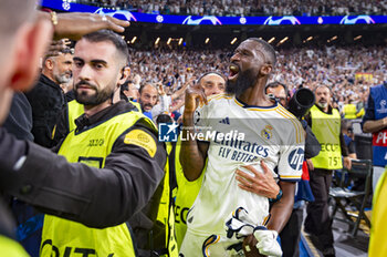 08/05/2024 - MADRID, SPAIN - MAY 8: Antonio Rudiger of Real Madrid seen celebrating the victory with the fans at the end of the UEFA Champions League semi-final second leg match between Real Madrid and FC Bayern Munchen at Estadio Santiago Bernabeu on May 8, 2024 in Madrid, Spain. - REAL MADRID VS BAYERN MUNICH - UEFA CHAMPIONS LEAGUE - CALCIO