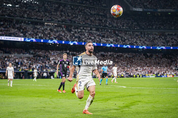 08/05/2024 - MADRID, SPAIN - MAY 8: Daniel Carvajal of Real Madrid seen in action with the ball during the UEFA Champions League semi-final second leg match between Real Madrid and FC Bayern Munchen at Estadio Santiago Bernabeu on May 8, 2024 in Madrid, Spain. - REAL MADRID VS BAYERN MUNICH - UEFA CHAMPIONS LEAGUE - CALCIO