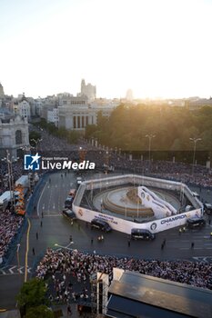 2024-06-02 - Real Madrid players during the celebration of Real Madrid football club's 15th Cahampion League victory at the Plaza de Cibeles in Madrid. June 2 nd 2024 Cordon Press - REAL MADRID PLAYES AYUNTAMIENTO - UEFA CHAMPIONS LEAGUE - SOCCER