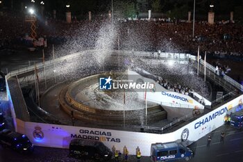 2024-06-02 - Real Madrid players during the celebration of Real Madrid football club's 15th Cahampion League victory at the Plaza de Cibeles in Madrid. June 2 nd 2024 Cordon Press - REAL MADRID PLAYES AYUNTAMIENTO - UEFA CHAMPIONS LEAGUE - SOCCER