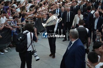 2024-06-02 - Real Madrid players during the celebration of Real Madrid football club's 15th Cahampion League victory at the Plaza de Cibeles in Madrid. June 2 nd 2024 Cordon Press - REAL MADRID PLAYES AYUNTAMIENTO - UEFA CHAMPIONS LEAGUE - SOCCER