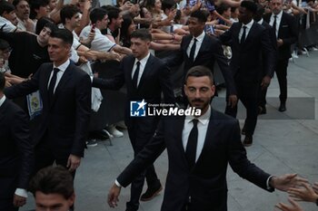 2024-06-02 - Real Madrid players during the celebration of Real Madrid football club's 15th Cahampion League victory at the Plaza de Cibeles in Madrid. June 2 nd 2024 Cordon Press - REAL MADRID PLAYES AYUNTAMIENTO - UEFA CHAMPIONS LEAGUE - SOCCER