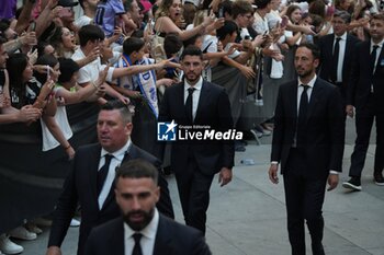 2024-06-02 - Real Madrid players during the celebration of Real Madrid football club's 15th Cahampion League victory at the Plaza de Cibeles in Madrid. June 2 nd 2024 Cordon Press - REAL MADRID PLAYES AYUNTAMIENTO - UEFA CHAMPIONS LEAGUE - SOCCER