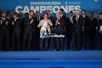 2024-06-02 - Real Madrid players during the celebration of Real Madrid football club's 15th Cahampion League victory at the Plaza de Cibeles in Madrid. June 2 nd 2024 Cordon Press - REAL MADRID PLAYES AYUNTAMIENTO - UEFA CHAMPIONS LEAGUE - SOCCER