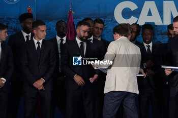 2024-06-02 - Real Madrid players during the celebration of Real Madrid football club's 15th Cahampion League victory at the Plaza de Cibeles in Madrid. June 2 nd 2024 Cordon Press - REAL MADRID PLAYES AYUNTAMIENTO - UEFA CHAMPIONS LEAGUE - SOCCER