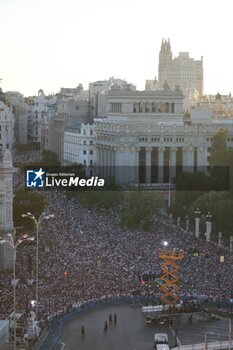 2024-06-02 - Real Madrid players during the celebration of Real Madrid football club's 15th Cahampion League victory at the Plaza de Cibeles in Madrid. June 2 nd 2024 Cordon Press - REAL MADRID PLAYES AYUNTAMIENTO - UEFA CHAMPIONS LEAGUE - SOCCER