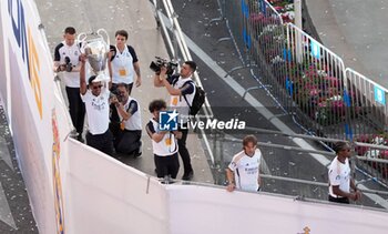 2024-06-02 - Real Madrid players during the celebration of Real Madrid football club's 15th Cahampion League victory at the Plaza de Cibeles in Madrid. June 2 nd 2024 Cordon Press - REAL MADRID PLAYES AYUNTAMIENTO - UEFA CHAMPIONS LEAGUE - SOCCER