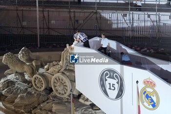 2024-06-02 - Real Madrid players during the celebration of Real Madrid football club's 15th Cahampion League victory at the Plaza de Cibeles in Madrid. June 2 nd 2024 Cordon Press - REAL MADRID PLAYES AYUNTAMIENTO - UEFA CHAMPIONS LEAGUE - SOCCER