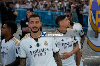 2024-06-02 - Real Madrid Champions League celebration in Madrid. Real Madrid players during the celebration of Real Madrid football club's 15th Cahampion League victory at the Plaza de Cibeles in Madrid. June 2 nd 2024 900/Cordon Press - REAL MADRID CHAMPIONS LEAGUE CELEBRATION IN MADRID - UEFA CHAMPIONS LEAGUE - SOCCER