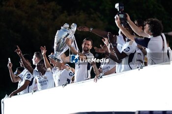 2024-06-02 - Real Madrid Champions League celebration in Madrid. Real Madrid players during the celebration of Real Madrid football club's 15th Cahampion League victory at the Plaza de Cibeles in Madrid. June 2 nd 2024 900/Cordon Press - REAL MADRID CHAMPIONS LEAGUE CELEBRATION IN MADRID - UEFA CHAMPIONS LEAGUE - SOCCER