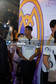 2024-06-02 - Real Madrid Champions League celebration in Madrid. Real Madrid players during the celebration of Real Madrid football club's 15th Cahampion League victory at the Plaza de Cibeles in Madrid. June 2 nd 2024 900/Cordon Press - REAL MADRID CHAMPIONS LEAGUE CELEBRATION IN MADRID - UEFA CHAMPIONS LEAGUE - SOCCER