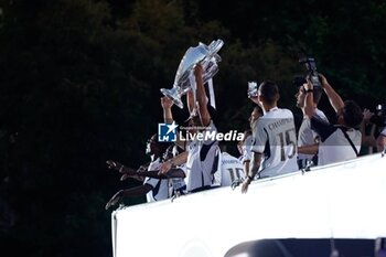 2024-06-02 - Real Madrid Champions League celebration in Madrid. Real Madrid players during the celebration of Real Madrid football club's 15th Cahampion League victory at the Plaza de Cibeles in Madrid. June 2 nd 2024 900/Cordon Press - REAL MADRID CHAMPIONS LEAGUE CELEBRATION IN MADRID - UEFA CHAMPIONS LEAGUE - SOCCER