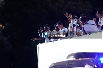 2024-06-02 - Real Madrid Champions League celebration in Madrid. Real Madrid players during the celebration of Real Madrid football club's 15th Cahampion League victory at the Plaza de Cibeles in Madrid. June 2 nd 2024 900/Cordon Press - REAL MADRID CHAMPIONS LEAGUE CELEBRATION IN MADRID - UEFA CHAMPIONS LEAGUE - SOCCER