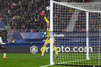 2024-11-05 - Monaco’s Radoslaw Majecki saves the ball - BOLOGNA FC VS AS MONACO - UEFA CHAMPIONS LEAGUE - SOCCER