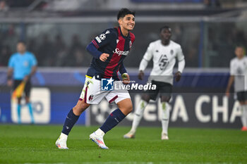 2024-11-05 - Bologna's Santiago Castro portrait in action - BOLOGNA FC VS AS MONACO - UEFA CHAMPIONS LEAGUE - SOCCER