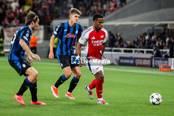 2024-09-19 - Marten de Roon (Atalanta BC ) Jurrien Timber (Arsenal FC ), 1° UEFA Champions League AtalantaBC vs ArsenalFC 2024-25 game at Gewiss Stadium in Bergamo (BG), Italy, 19.09.2024.
Photo by Marius Bunduc/LiveMedia - ATALANTA BC VS ARSENAL FC - UEFA CHAMPIONS LEAGUE - SOCCER