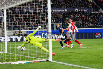 2024-09-19 - David Raya (Arsenal FC ), 1° UEFA Champions League AtalantaBC vs ArsenalFC 2024-25 game at Gewiss Stadium in Bergamo (BG), Italy, 19.09.2024.
Photo by Marius Bunduc/LiveMedia - ATALANTA BC VS ARSENAL FC - UEFA CHAMPIONS LEAGUE - SOCCER