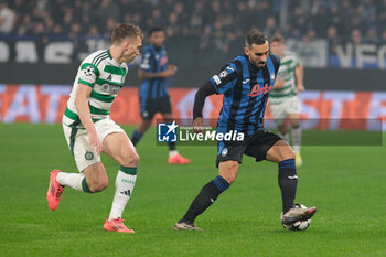 2024-10-23 - Davide Zappacosta of Atalanta BC 1907 in action during the UEFA Champions League 2024/2025 League Phase MD3 football match between Atalanta BC and Celtic FC at Gewiss Stadium on October 23, 2024, Bergamo, Italy. - ATALANTA BC VS CELTIC - UEFA CHAMPIONS LEAGUE - SOCCER