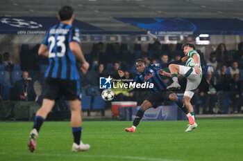 2024-10-23 - Ademola Lookman of Atalanta BC 1907 in action during the UEFA Champions League 2024/2025 League Phase MD3 football match between Atalanta BC and Celtic FC at Gewiss Stadium on October 23, 2024, Bergamo, Italy. - ATALANTA BC VS CELTIC - UEFA CHAMPIONS LEAGUE - SOCCER