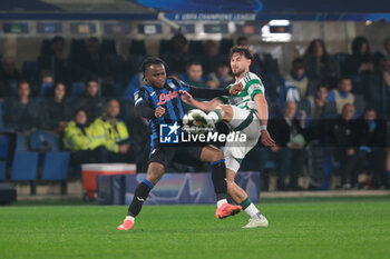 2024-10-23 - Ademola Lookman of Atalanta BC 1907 in action during the UEFA Champions League 2024/2025 League Phase MD3 football match between Atalanta BC and Celtic FC at Gewiss Stadium on October 23, 2024, Bergamo, Italy. - ATALANTA BC VS CELTIC - UEFA CHAMPIONS LEAGUE - SOCCER