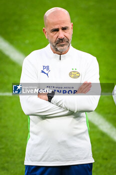 2024-10-21 - Peter BOSZ of PSV Eindhoven during the training session of the PSV Eindhoven ahead of the UEFA Champions League football match between Paris Saint-Germain and PSV Eindhoven on October 21, 2024 at Parc des Princes stadium in Paris, France - FOOTBALL - PSV TRAINING AND PRESS CONFERENCE - UEFA CHAMPIONS LEAGUE - SOCCER