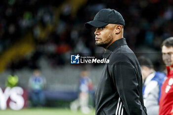 2024-10-23 - Vincent Kompany, head coach of Bayern Munich during the UEFA Champions League, League phase, Matchday 3 football match between FC Barcelona and Bayern Munich on 23 October 2024 at Estadi Olímpic Lluís Companys in Barcelona, Spain - FOOTBALL - CHAMPIONS LEAGUE - FC BARCELONA V BAYERN MUNICH - UEFA CHAMPIONS LEAGUE - SOCCER