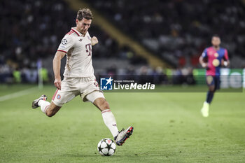 2024-10-23 - Leon Goretzka of Bayern Munich during the UEFA Champions League, League phase, Matchday 3 football match between FC Barcelona and Bayern Munich on 23 October 2024 at Estadi Olímpic Lluís Companys in Barcelona, Spain - FOOTBALL - CHAMPIONS LEAGUE - FC BARCELONA V BAYERN MUNICH - UEFA CHAMPIONS LEAGUE - SOCCER