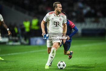 2024-10-23 - Harry KANE of Bayern Munich during the UEFA Champions League, League Phase MD3 football match between FC Barcelona and Bayern Munich on 23 October 2024 at Estadi Olimpic Lluis Companys in Barcelona, Spain - FOOTBALL - CHAMPIONS LEAGUE - FC BARCELONA V BAYERN MUNICH - UEFA CHAMPIONS LEAGUE - SOCCER