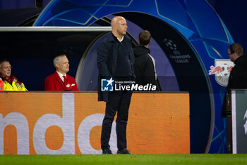 2024-10-23 - Liverpool manager Arne Slot during the UEFA Champions League, League phase, Matchday 3 football match between RB Leipzig and Liverpool FC on 23 October 2024 at Red Bull Arena in Leipzig, Germany - FOOTBALL - CHAMPIONS LEAGUE - LEIPZIG V LIVERPOOL - UEFA CHAMPIONS LEAGUE - SOCCER