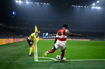 2024-11-06 - Bukayo Saka of Arsenal FC during the UEFA Champions League stage match Phase MD4 between Inter FC Internazionale and Arsenal FC, on 6 of November 2024, at Giuseppe Meazza San Siro Siro stadium in Milan, Italy - INTER - FC INTERNAZIONALE VS ARSENAL FC - UEFA CHAMPIONS LEAGUE - SOCCER