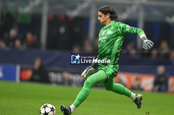 2024-11-06 - Yann Sommer of Inter FC during the UEFA Champions League stage match Phase MD4 between Inter FC Internazionale and Arsenal FC, on 6 of November 2024, at Giuseppe Meazza San Siro Siro stadium in Milan, Italy - INTER - FC INTERNAZIONALE VS ARSENAL FC - UEFA CHAMPIONS LEAGUE - SOCCER