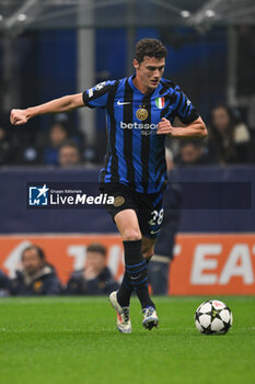 2024-11-06 - Benjamin Pavard of Inter FC during the UEFA Champions League stage match Phase MD4 between Inter FC Internazionale and Arsenal FC, on 6 of November 2024, at Giuseppe Meazza San Siro Siro stadium in Milan, Italy - INTER - FC INTERNAZIONALE VS ARSENAL FC - UEFA CHAMPIONS LEAGUE - SOCCER