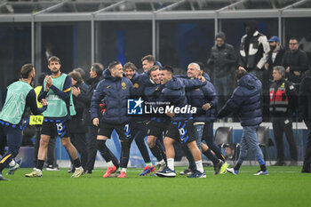 2024-11-06 - Team of Fc Inter celebrating after a victory during the UEFA Champions League stage match Phase MD4 between Inter FC Internazionale and Arsenal FC, on 6 of November 2024, at Giuseppe Meazza San Siro Siro stadium in Milan, Italy - INTER - FC INTERNAZIONALE VS ARSENAL FC - UEFA CHAMPIONS LEAGUE - SOCCER