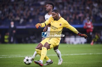 2024-11-05 - UEFA Champions League soccer match Real Madrid vs Milan at Santiago Bernabeu Stadium in Madrid, Spain 05 November 2024 Vinicius Jr and Maignan 900/Cordon Press - UEFA CHAMPIONS LEAGUE: REAL MADRID VS MILAN - UEFA CHAMPIONS LEAGUE - SOCCER