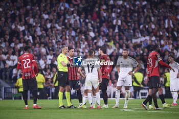 2024-11-05 - UEFA Champions League soccer match Real Madrid vs Milan at Santiago Bernabeu Stadium in Madrid, Spain 05 November 2024 Referee Var goal check 900/Cordon Press - UEFA CHAMPIONS LEAGUE: REAL MADRID VS MILAN - UEFA CHAMPIONS LEAGUE - SOCCER