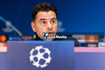 2024-11-05 - Coach Míchel of Girona during the press conference following the UEFA Champions League, League Phase, football match between PSV Eindhoven and Girona FC on November 5, 2024 at Philips Stadion in Eindhoven, Netherlands - FOOTBALL - CHAMPIONS LEAGUE - PSV EINDHOVEN V GIRONA - UEFA CHAMPIONS LEAGUE - SOCCER