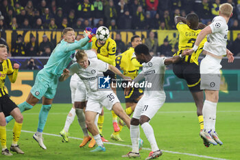 2024-11-05 - Kjell Scherpen of Sturm Graz punches the ball during the UEFA Champions League, League phase, Matchday 4 football match between Borussia Dortmund and Sturm Graz on 5 November 2024 at Signal Iduna Park in Dortmund, Germany - FOOTBALL - CHAMPIONS LEAGUE - BORUSSIA DORTMUND V STURM GRAZ - UEFA CHAMPIONS LEAGUE - SOCCER