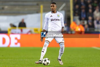 2024-11-06 - Aston Villa defender Ezri Konsa (4) during the UEFA Champions League, League phase, Matchday 4 football match between Club Brugge and Aston Villa on 6 November 2024 at Jan Breydel Stadion in Brugge, Belgium - FOOTBALL - CHAMPIONS LEAGUE - CLUB BRUGGE V ASTON VILLA - UEFA CHAMPIONS LEAGUE - SOCCER