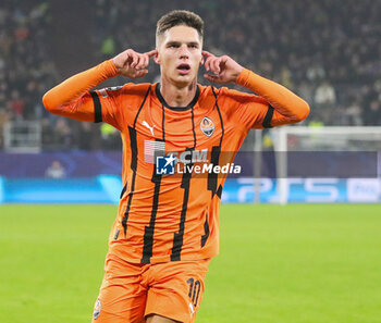 2024-11-06 - Georgiy Sudakov of Shakhtar Donetsk celebrates his goal 2-1 during the UEFA Champions League, League phase, Matchday 4 football match between Shakhtar Donetsk and Young Boys Bern on 6 November 2024 at Veltins-Arena in Gelsenkirchen, Germany - FOOTBALL - CHAMPIONS LEAGUE - SHAKHTAR DONETSK V YOUNG BOYS - UEFA CHAMPIONS LEAGUE - SOCCER