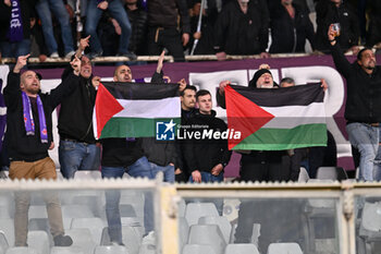 2024-03-14 - Palestine flags - ACF FIORENTINA VS MACCABI HAIFA FC - UEFA CONFERENCE LEAGUE - SOCCER